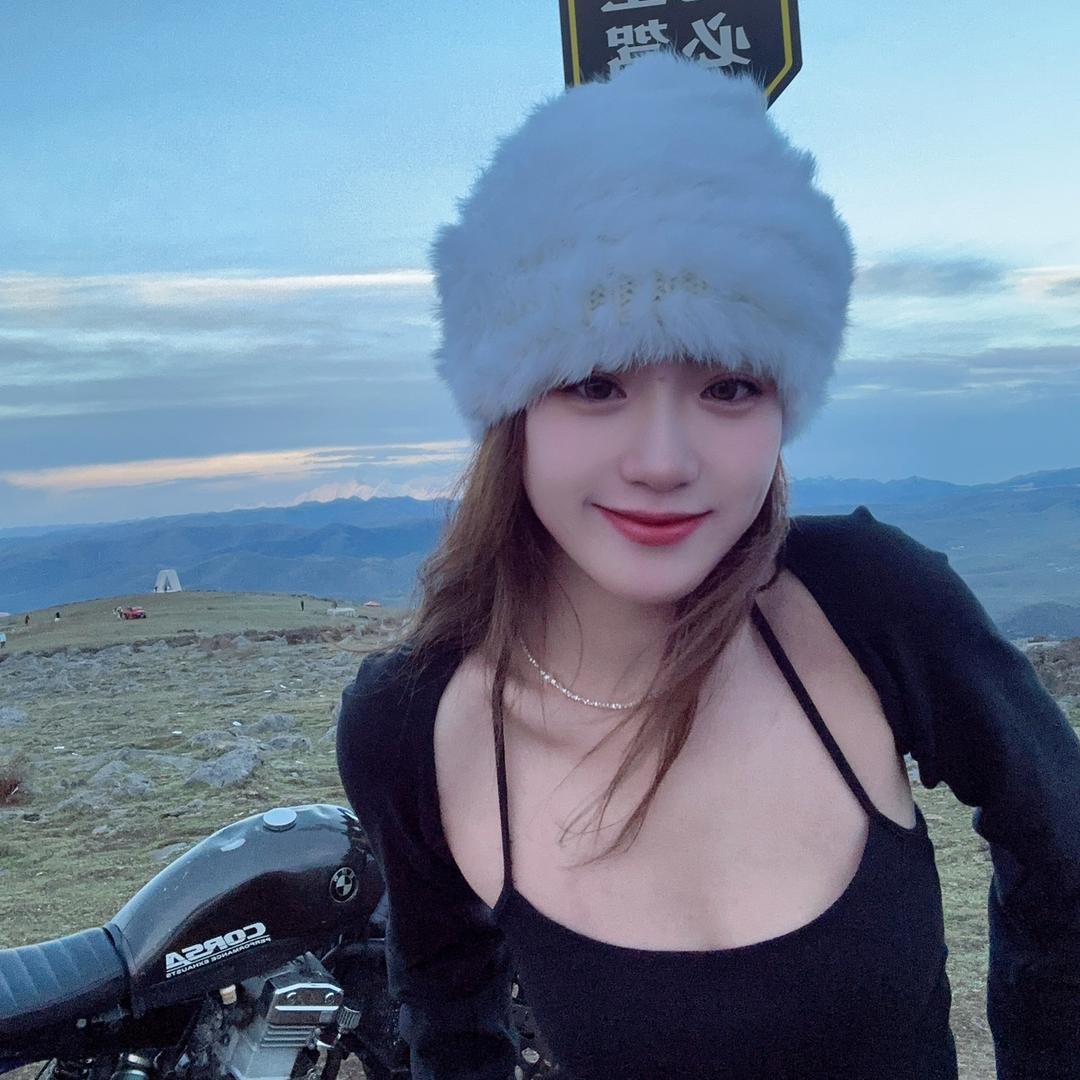安jue拉逼逼