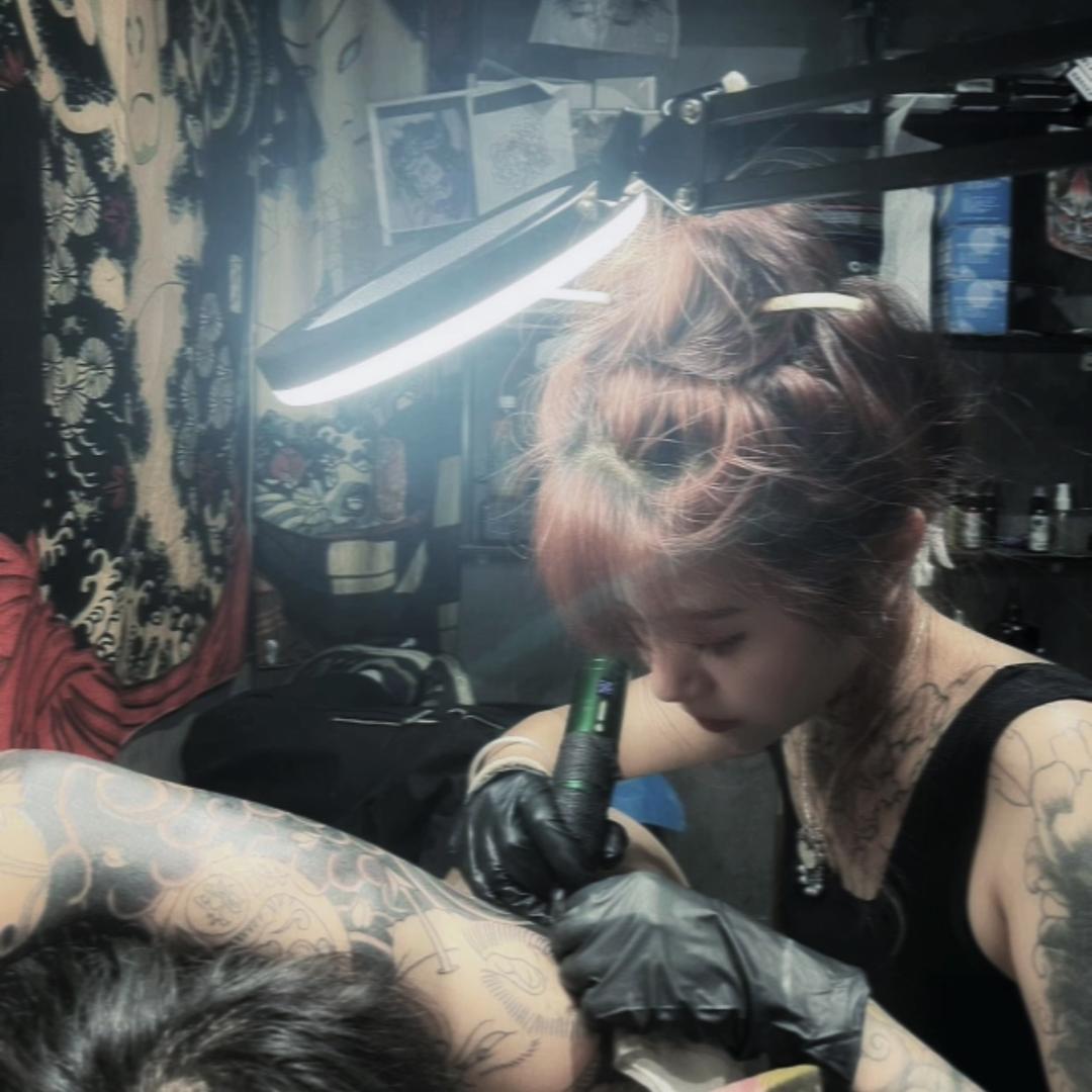 南唐纹身（穿孔）