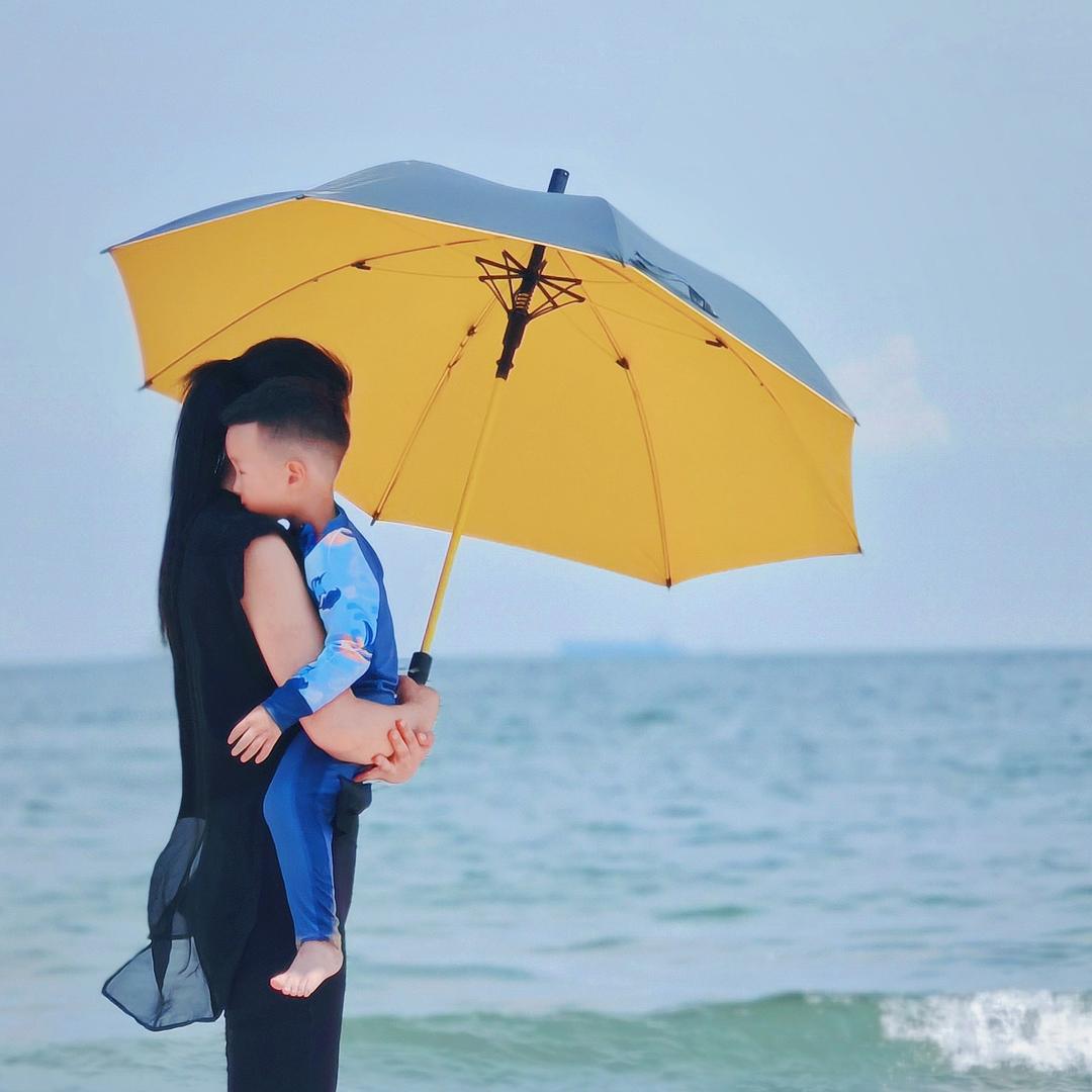 我是董丹