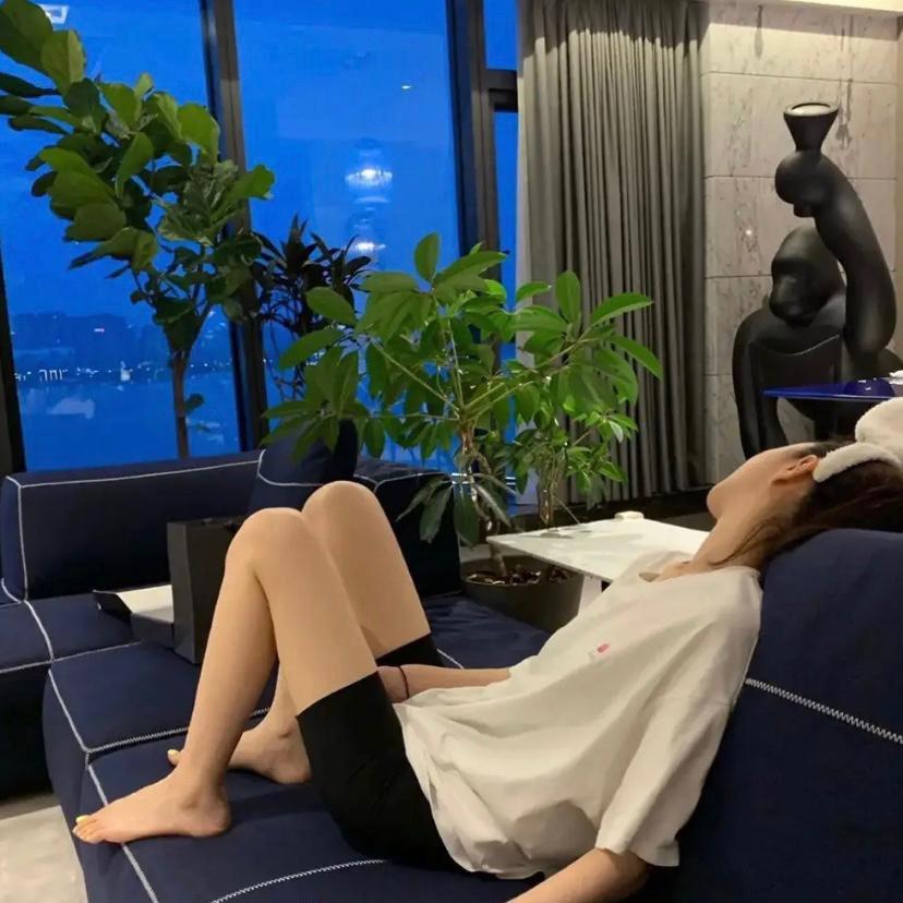 小小罗..
