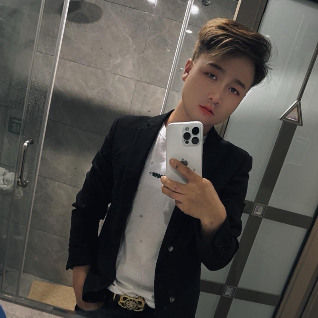 ᨶ႒ᩚ 是你的未婚夫耶。