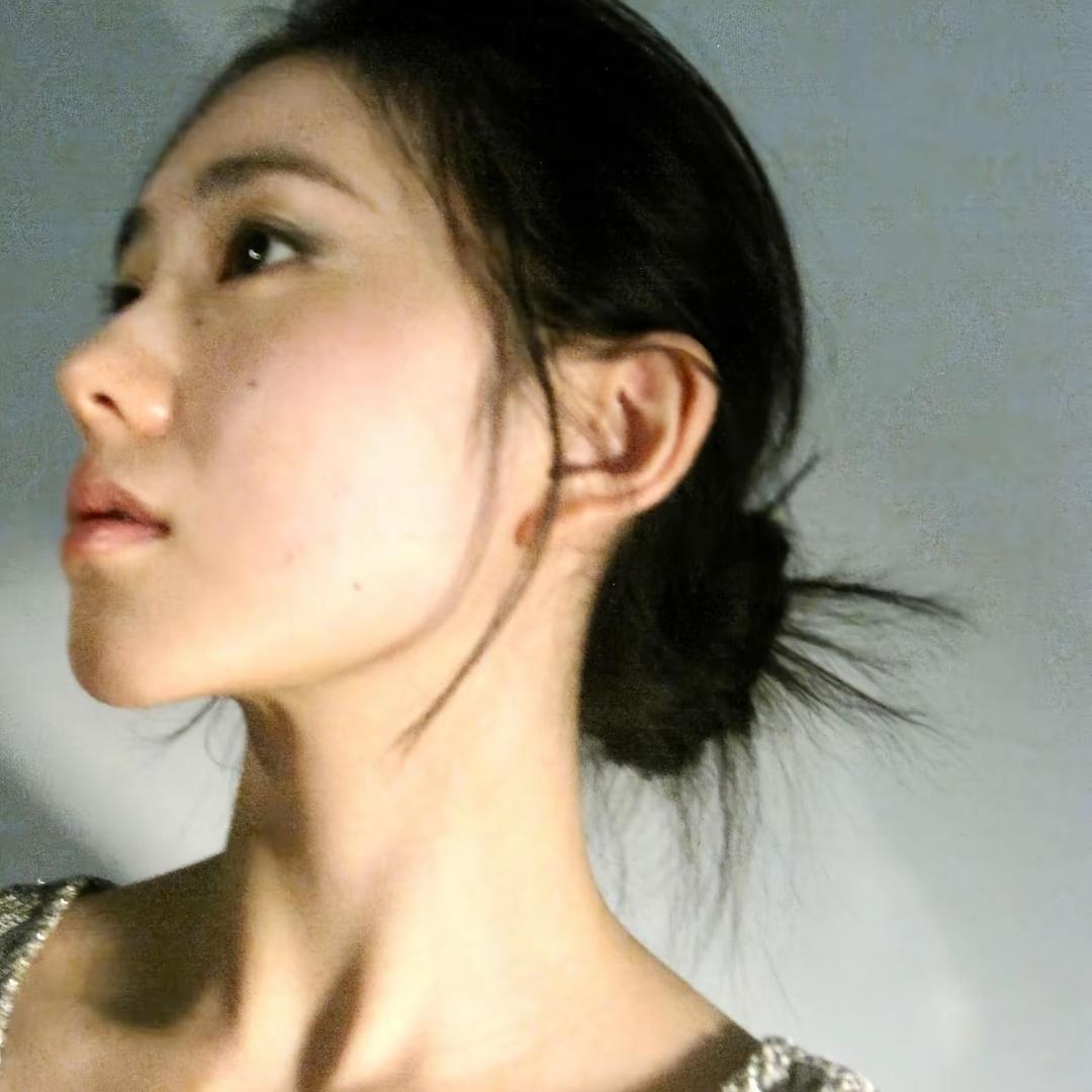 ᅠ  ᅠ   ᅠ