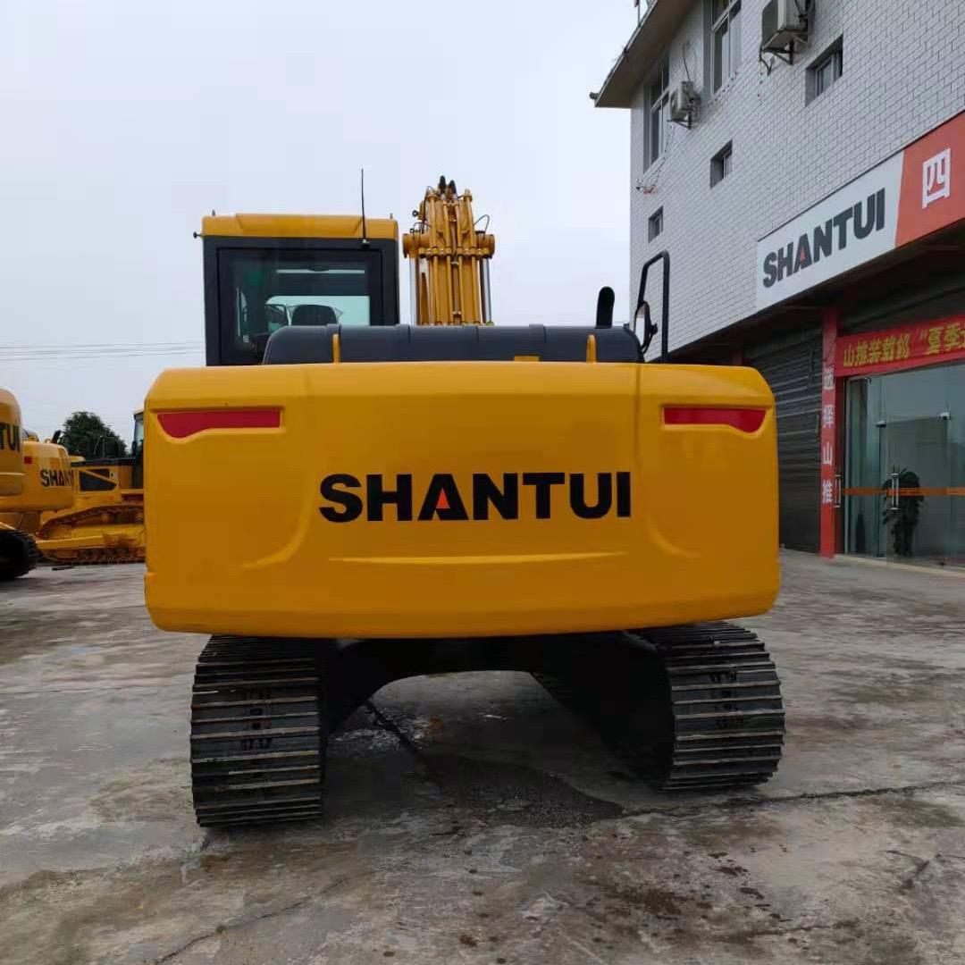 宜宾市南溪区云丰奎哥机械租赁部。