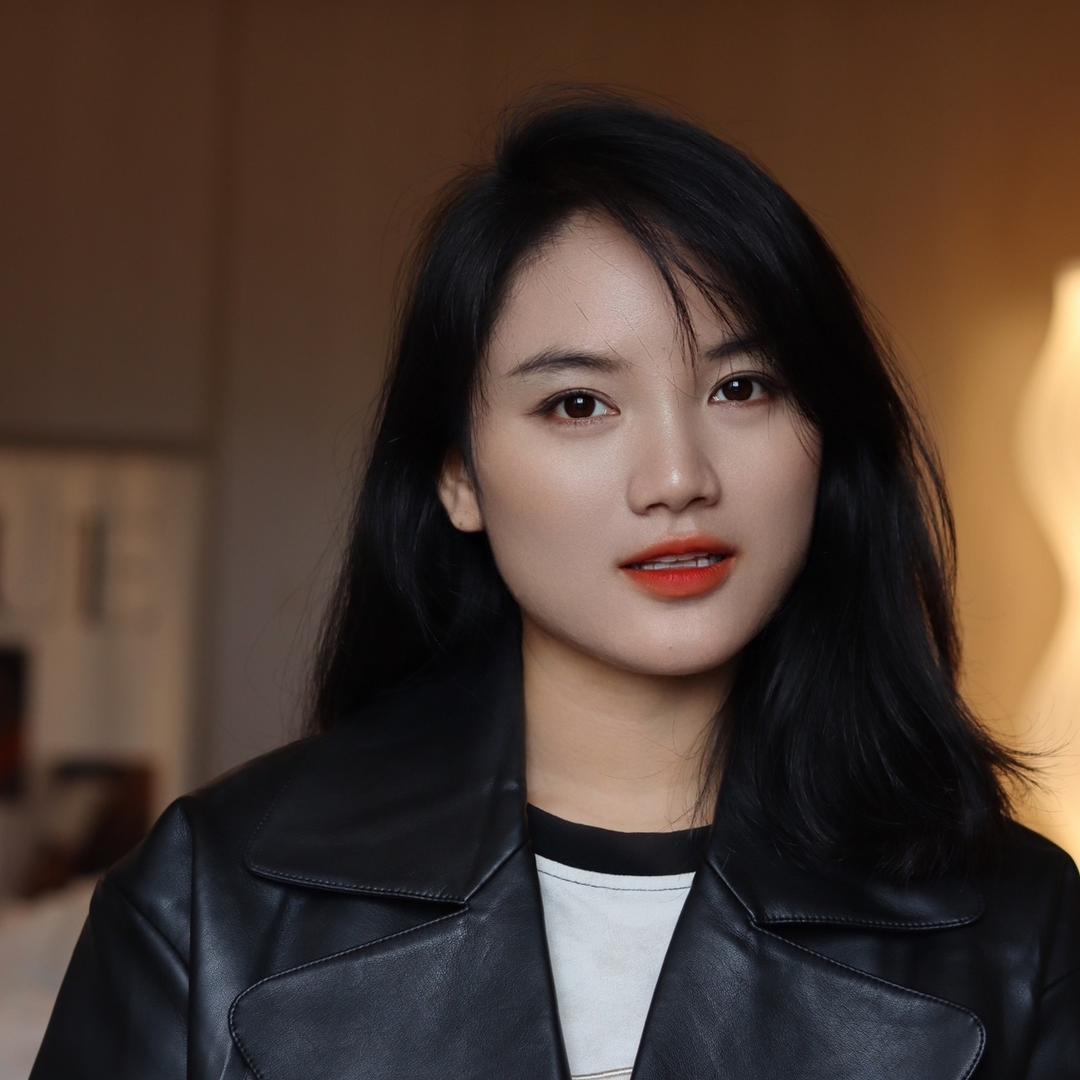 张家界做眉毛的大熊