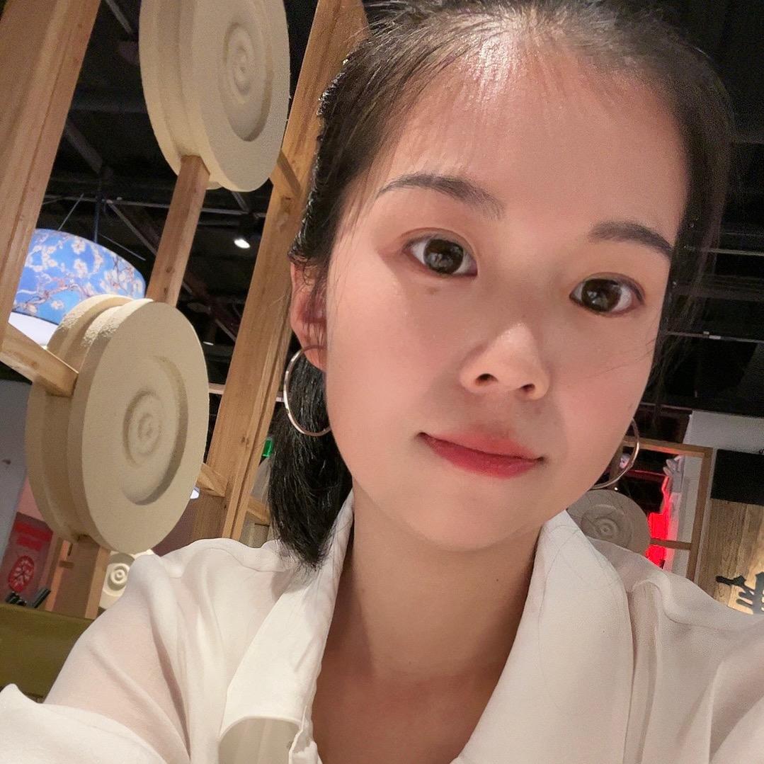爱笑的桃桃
