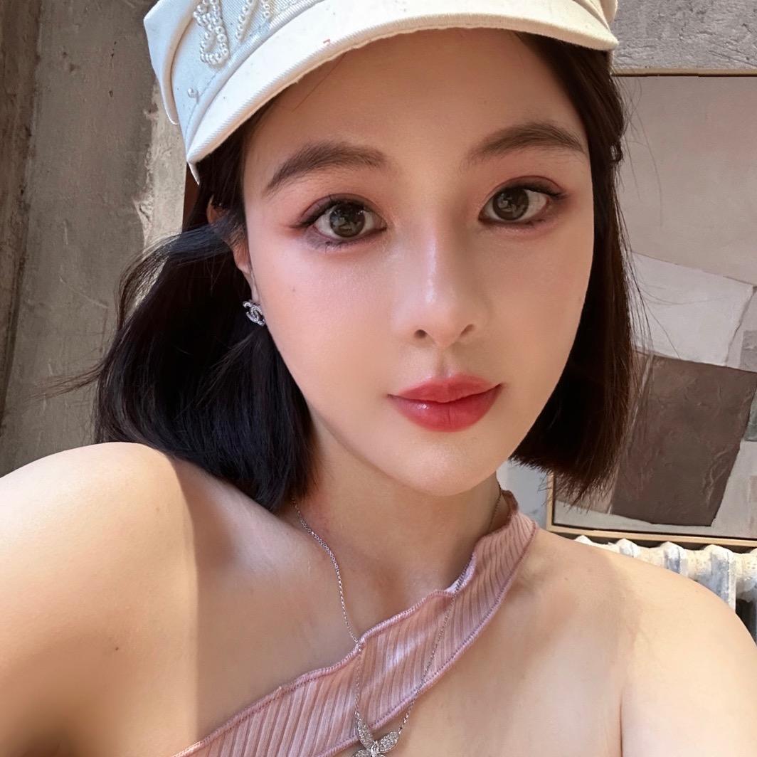 小小悠子
