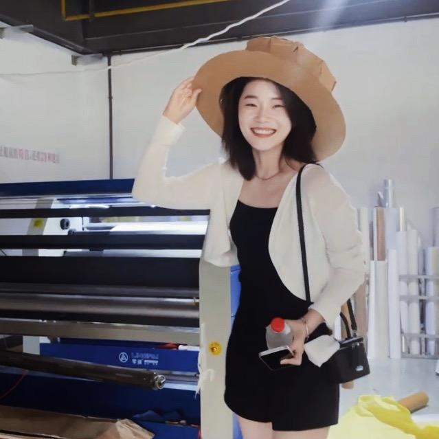 湖北中和美广告工厂