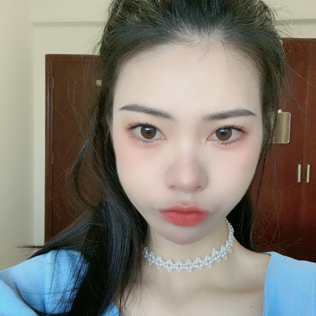 我是瑶瑶。
