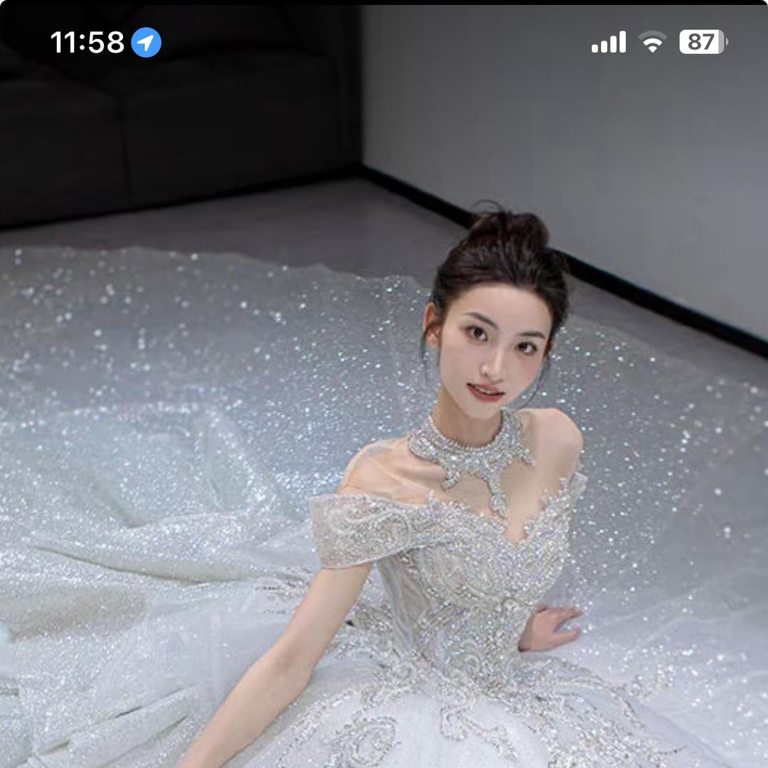 天真女孩