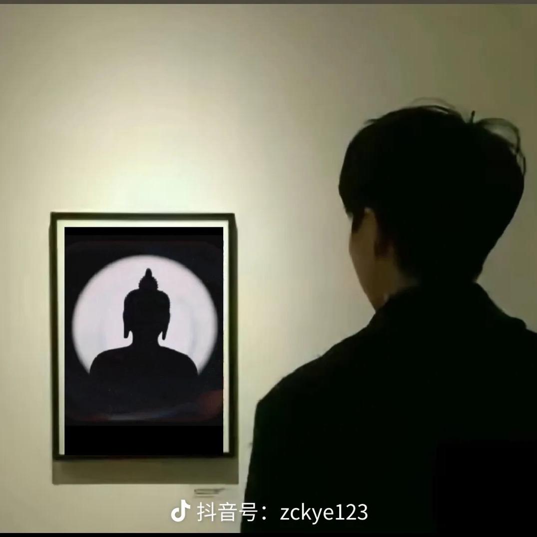 宝盒驾校。 洛次