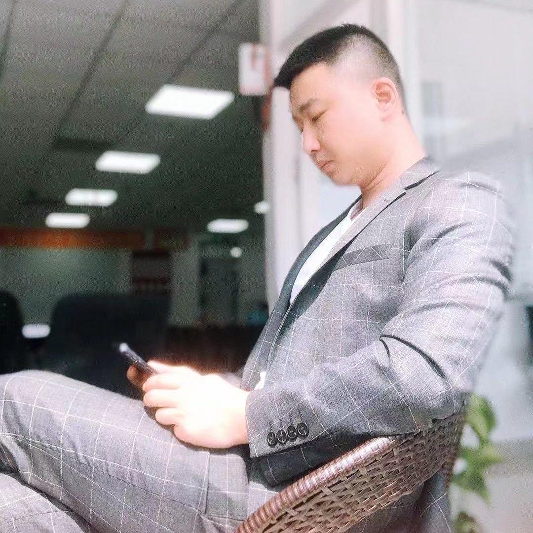 浩哥（铁牛比）