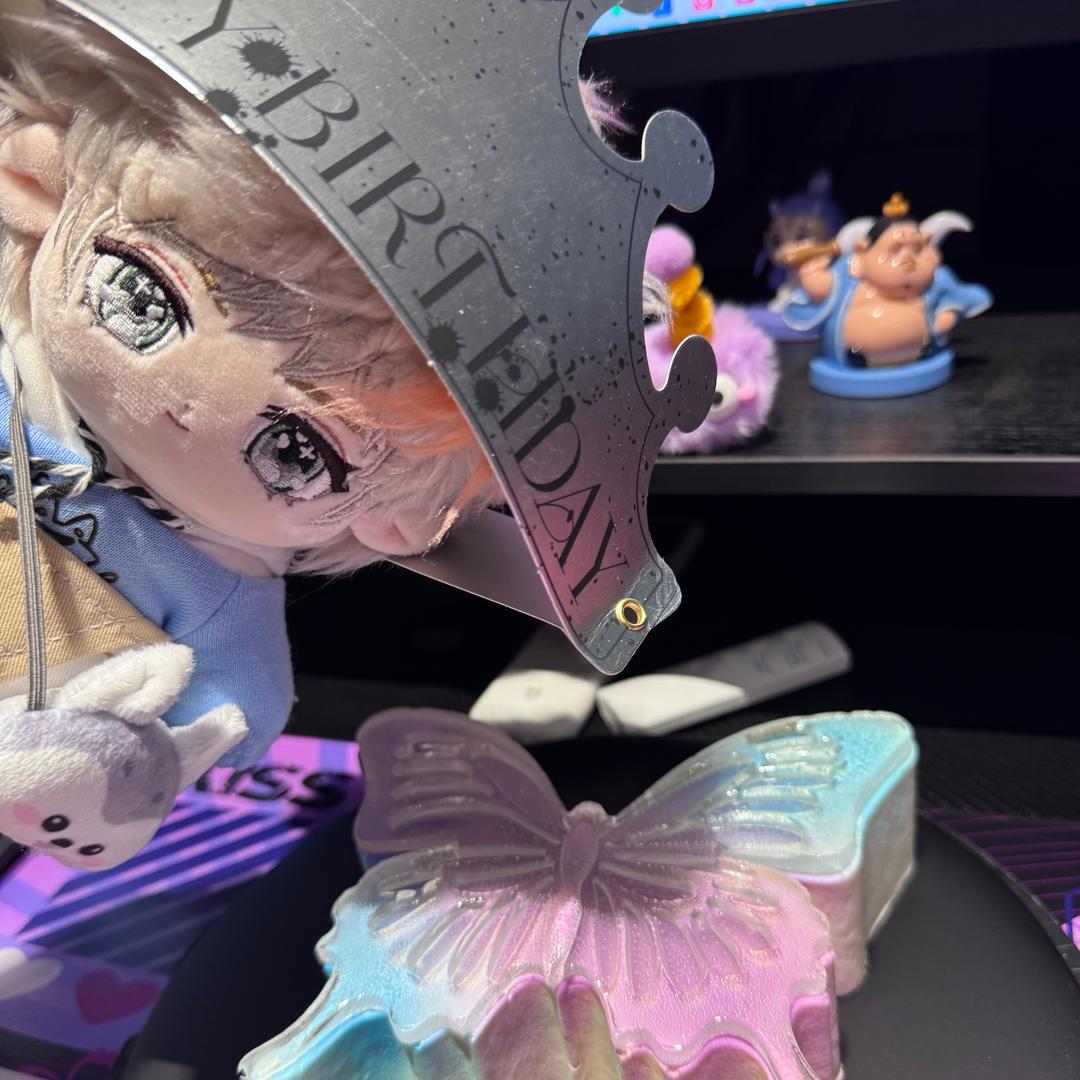 𝑇. 顽劣.¹⁰⁷