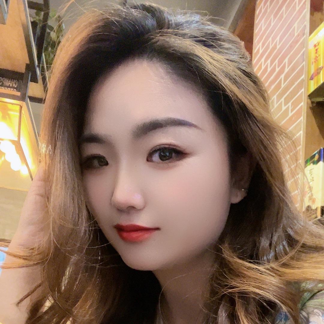 柳青爱雯