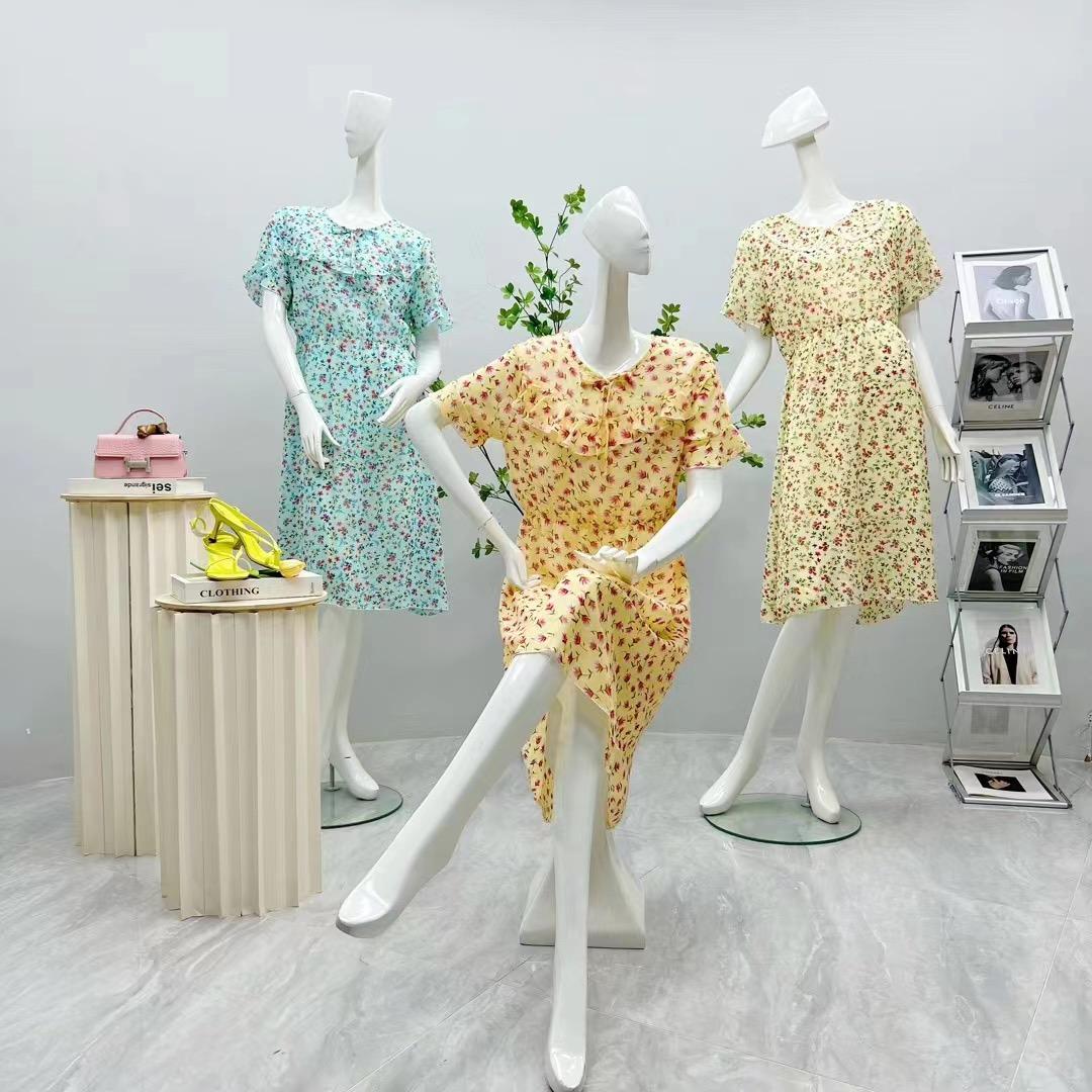 臻丽云燊商贸臻丽女装