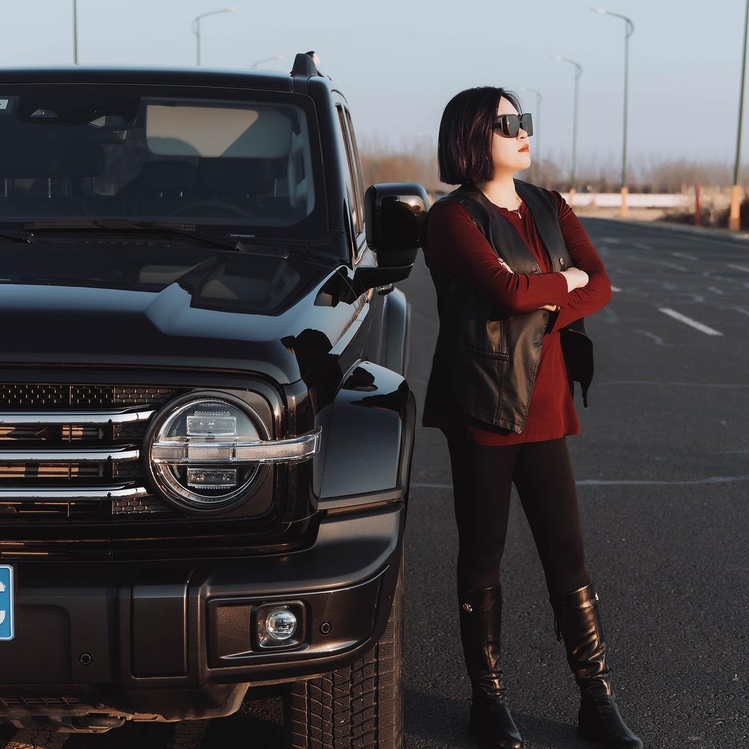 @开坦克的小样儿