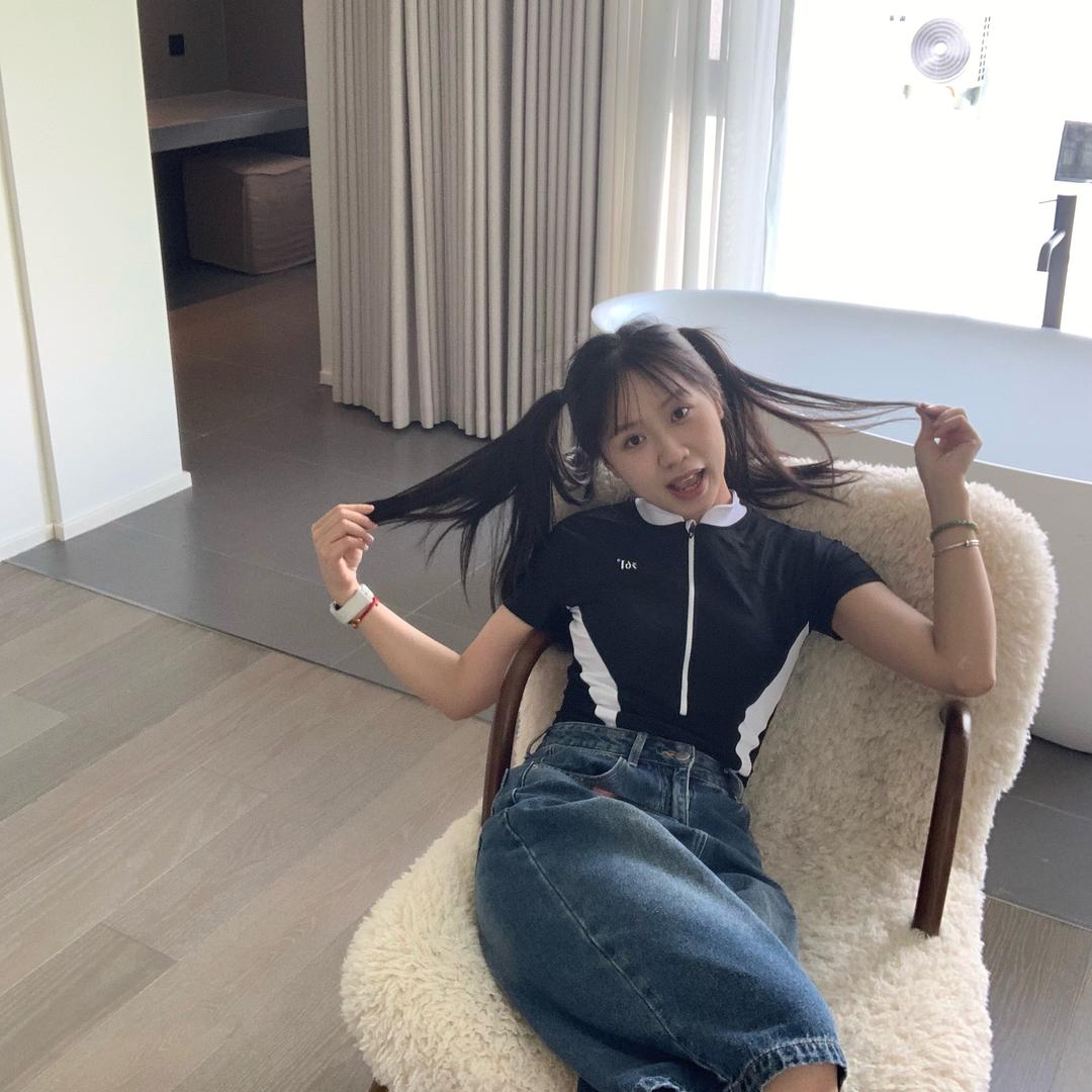 路桥龙湖舜山府-董雨琪