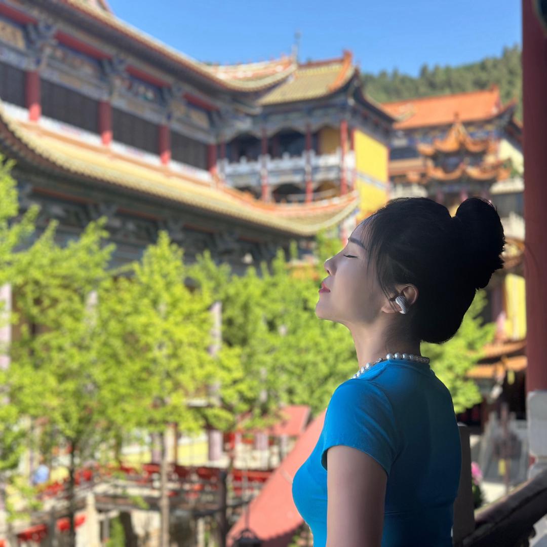 金禾（开播号在主页）2