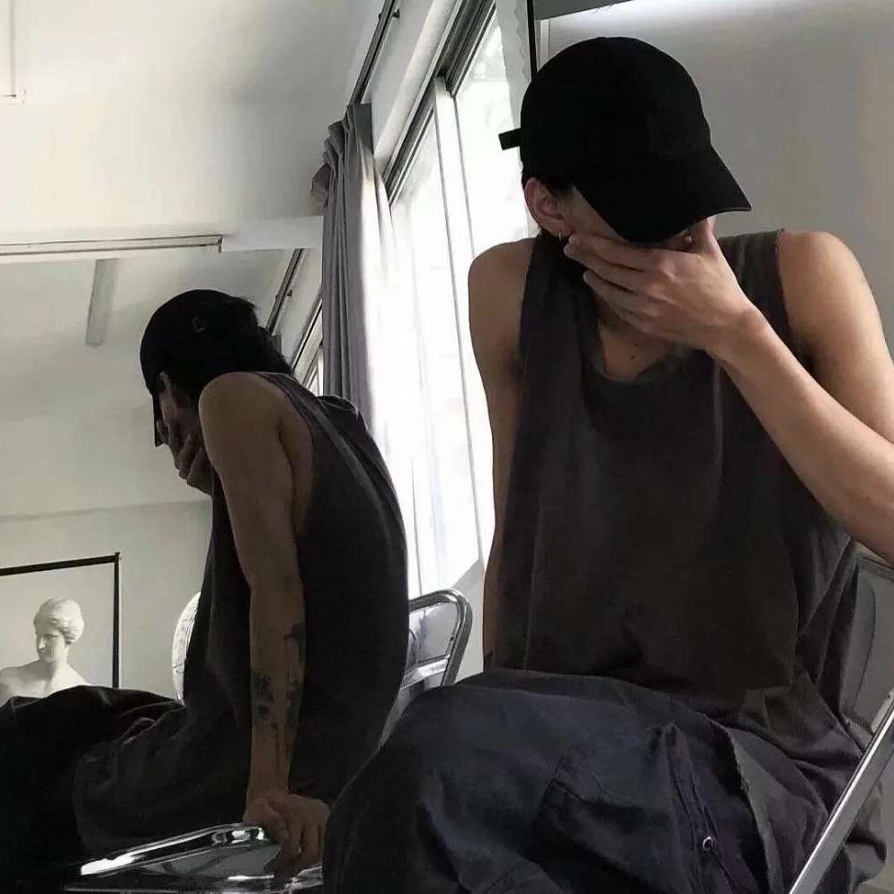 全是谎言.