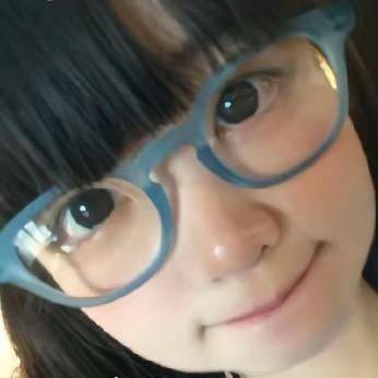 小H每天都好困^