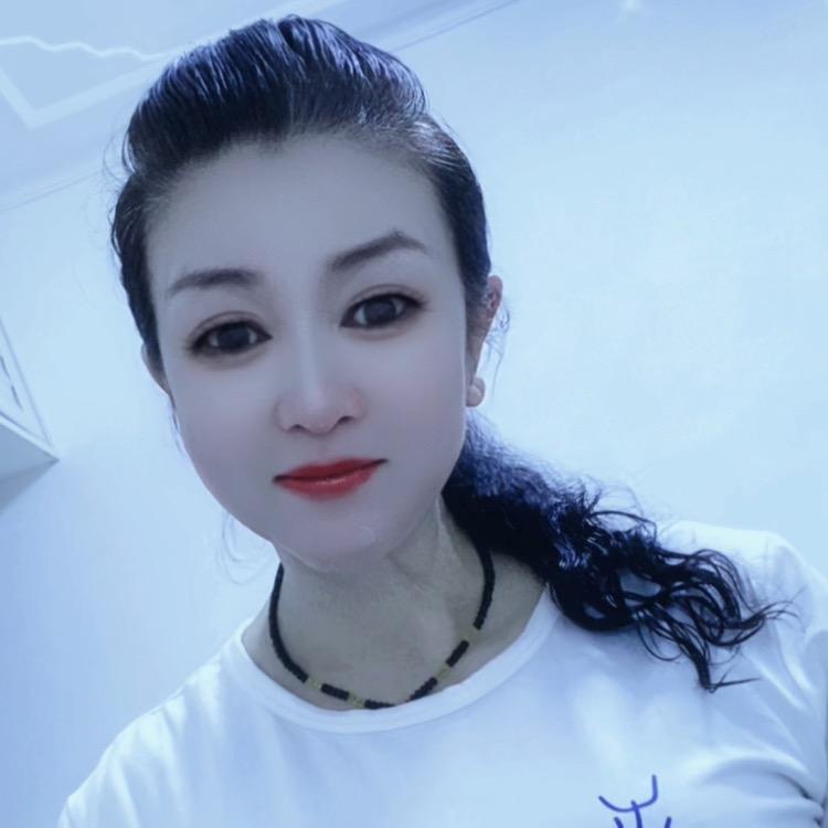轻若含烟☘️