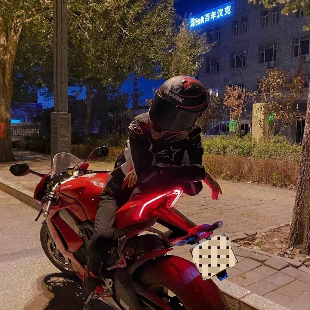 心事全在脸上🚶🏻