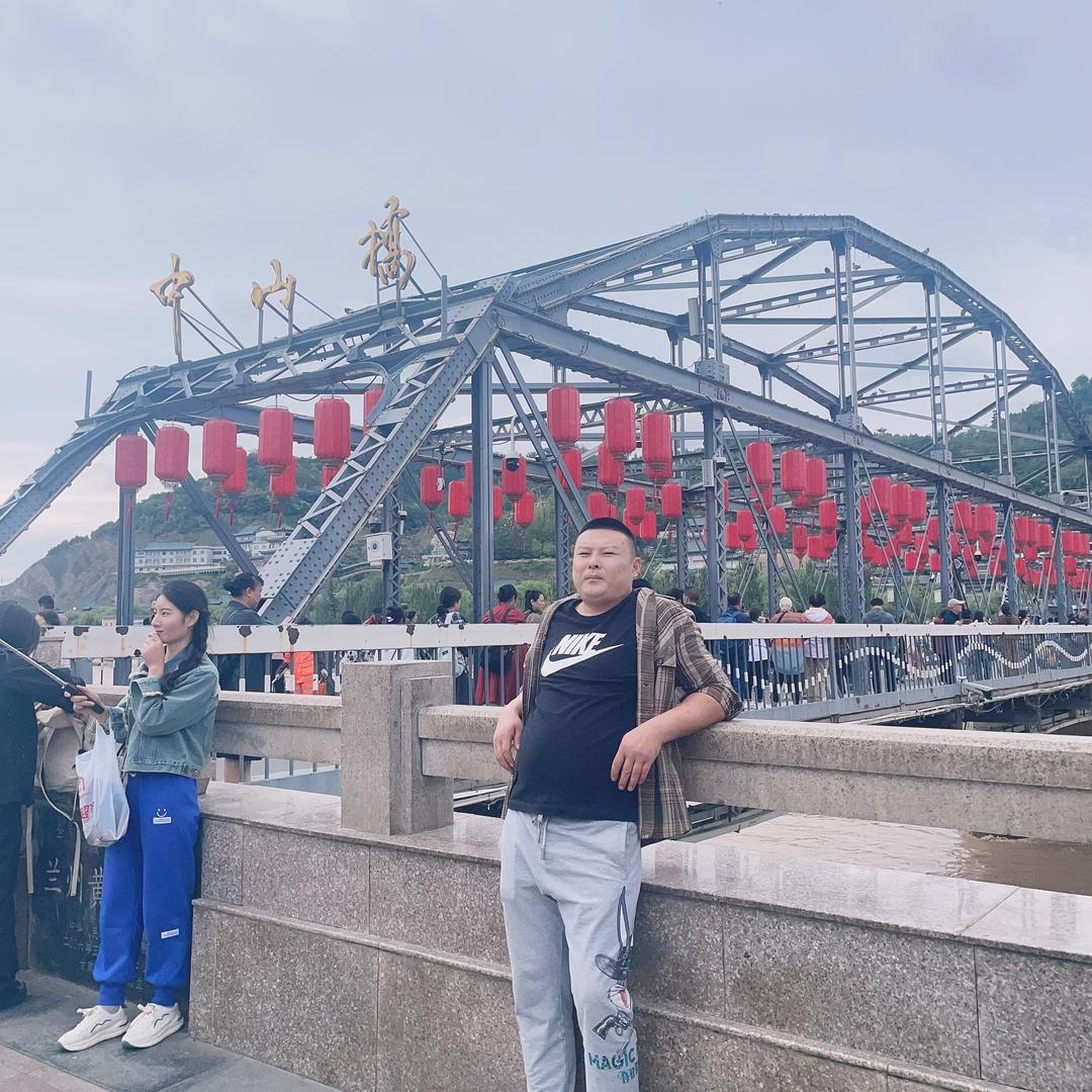 我只是卖鲜花的郭亚运