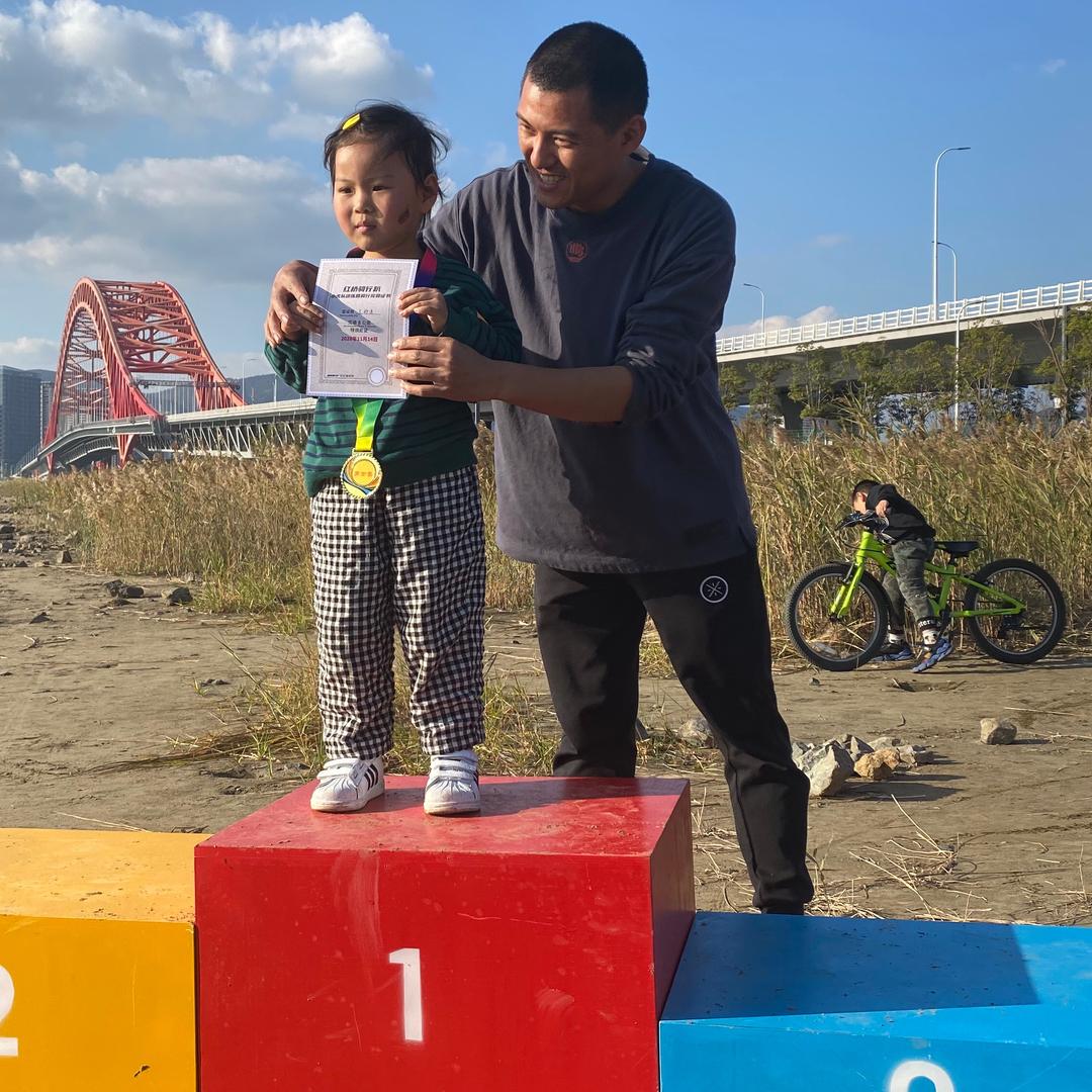 捷安特大新店 老王，原集士港店