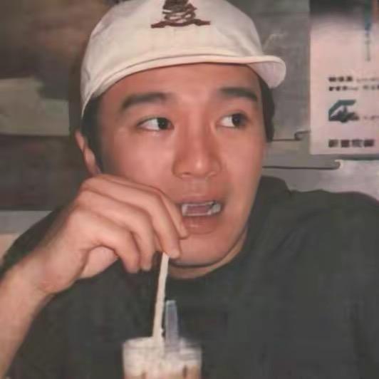 你我山颠自相逢        🕷️