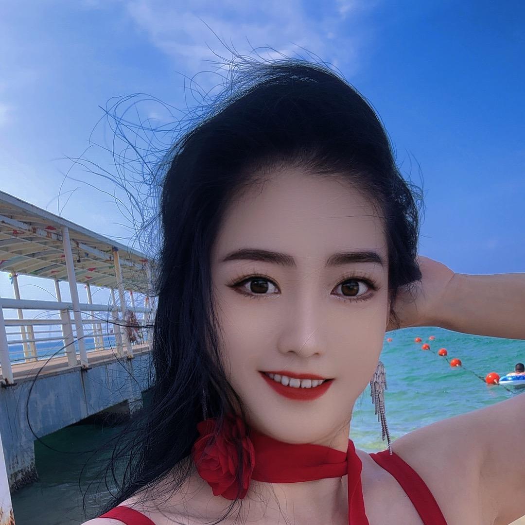 鸿赫格格