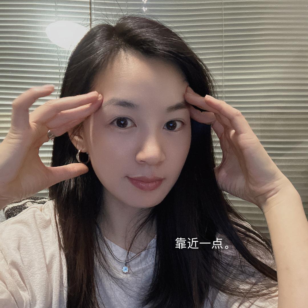 小鱼爱吃鱼