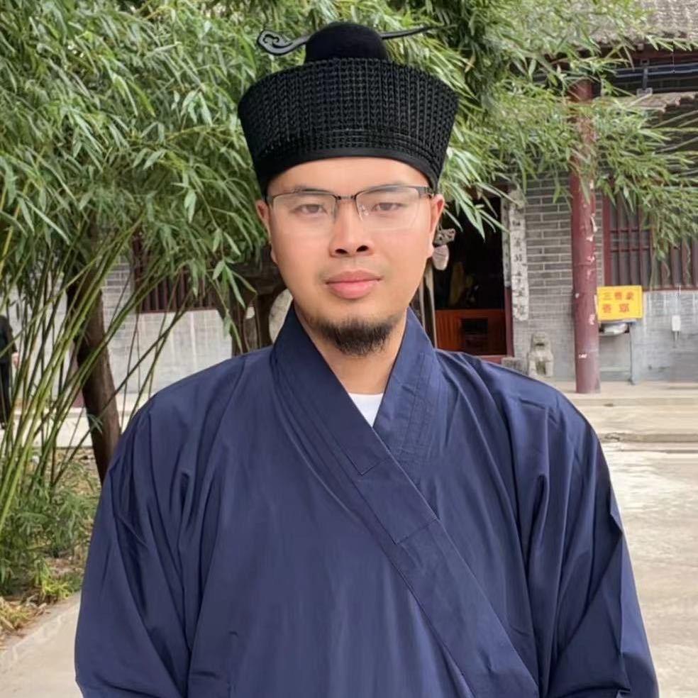 九峰山道人