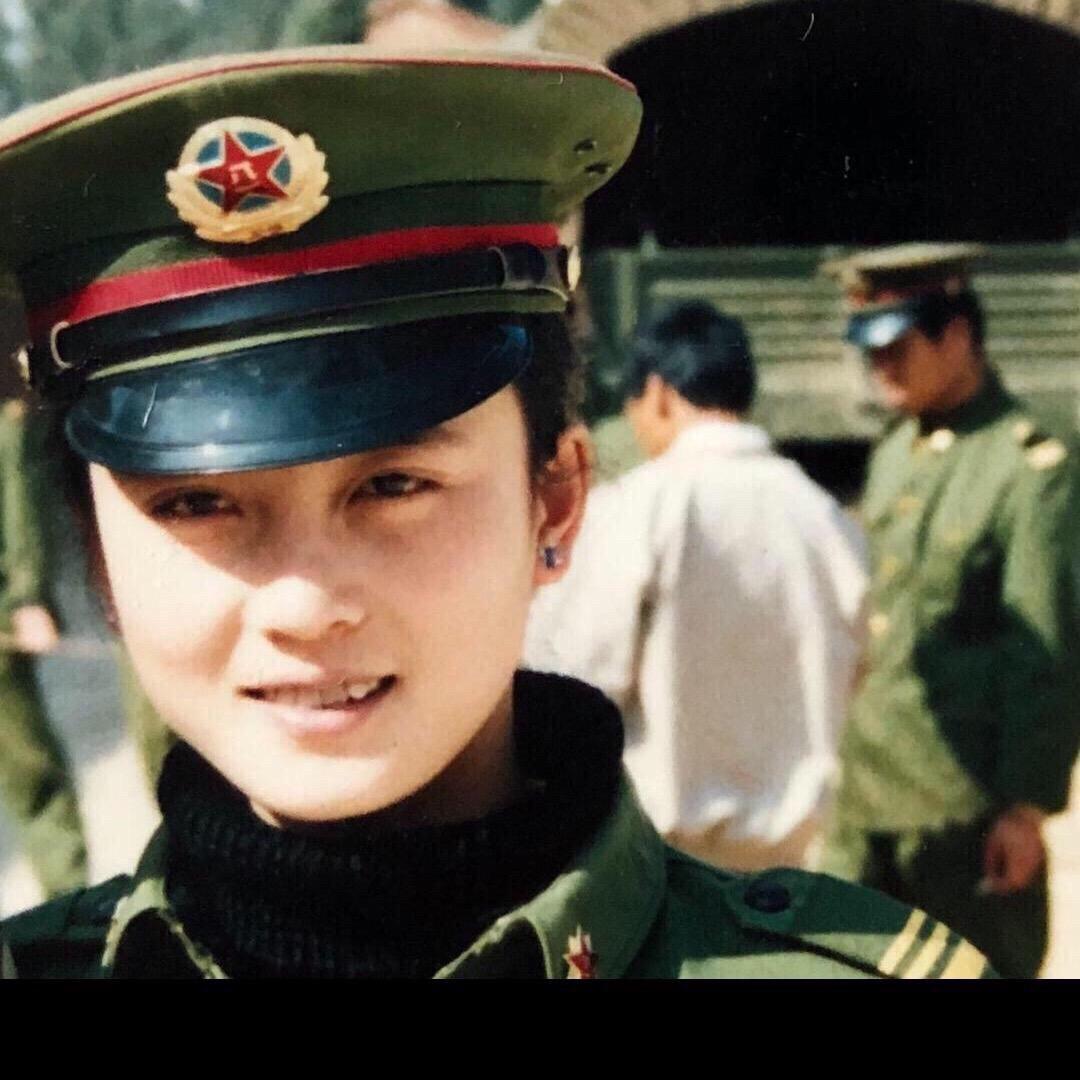 柳腰波波