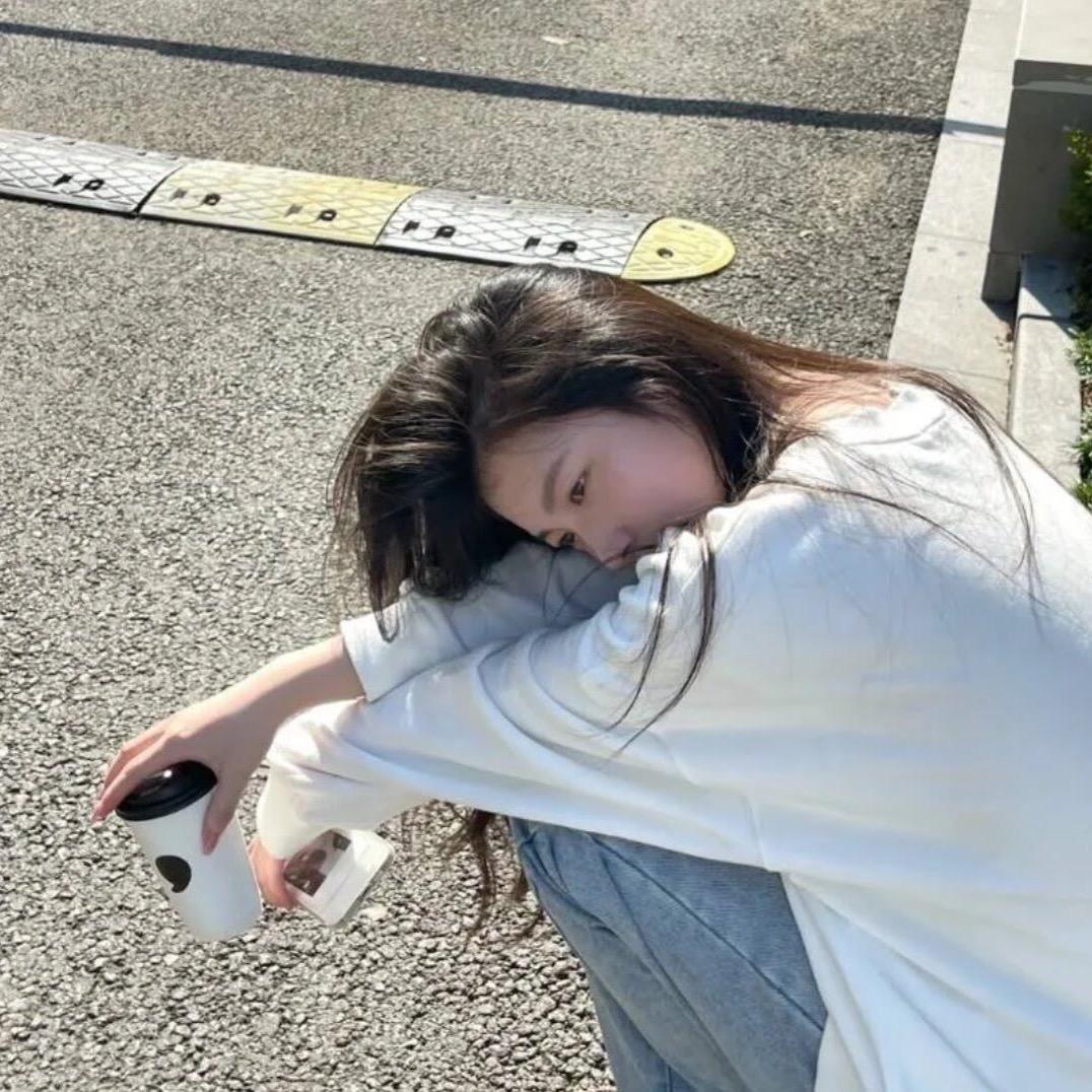 1️⃣靳都没瘦_