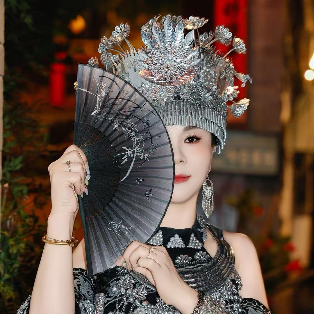 李英