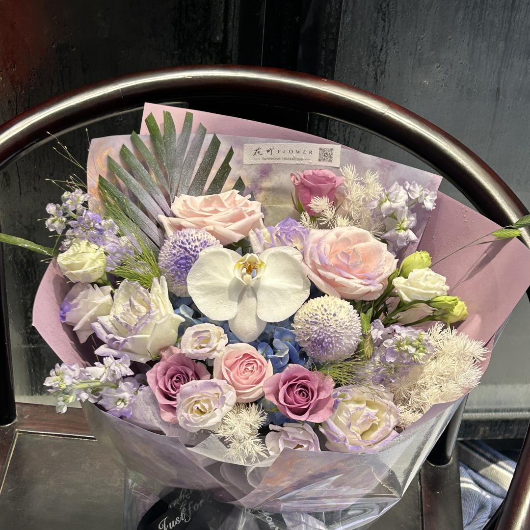 五华奥园花吖花艺鲜花店