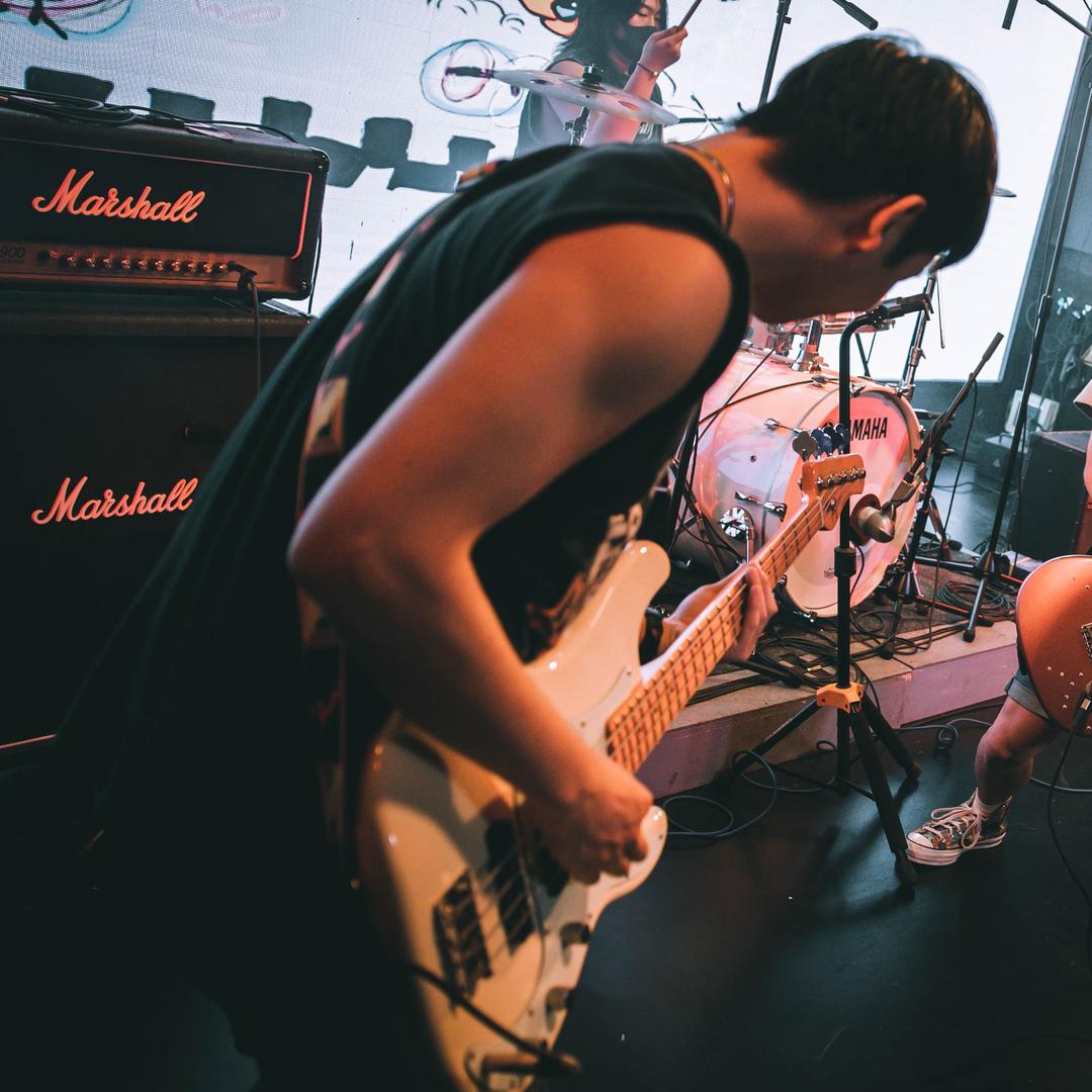 A🎸