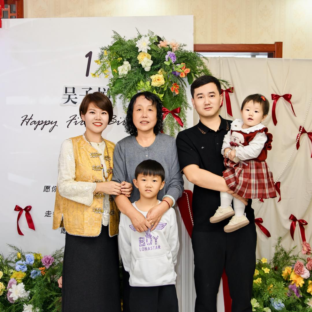 可乐😁一家人❤️