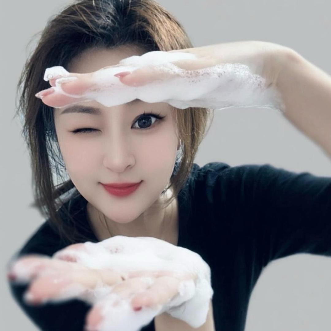 我若不回忆过去算个屁