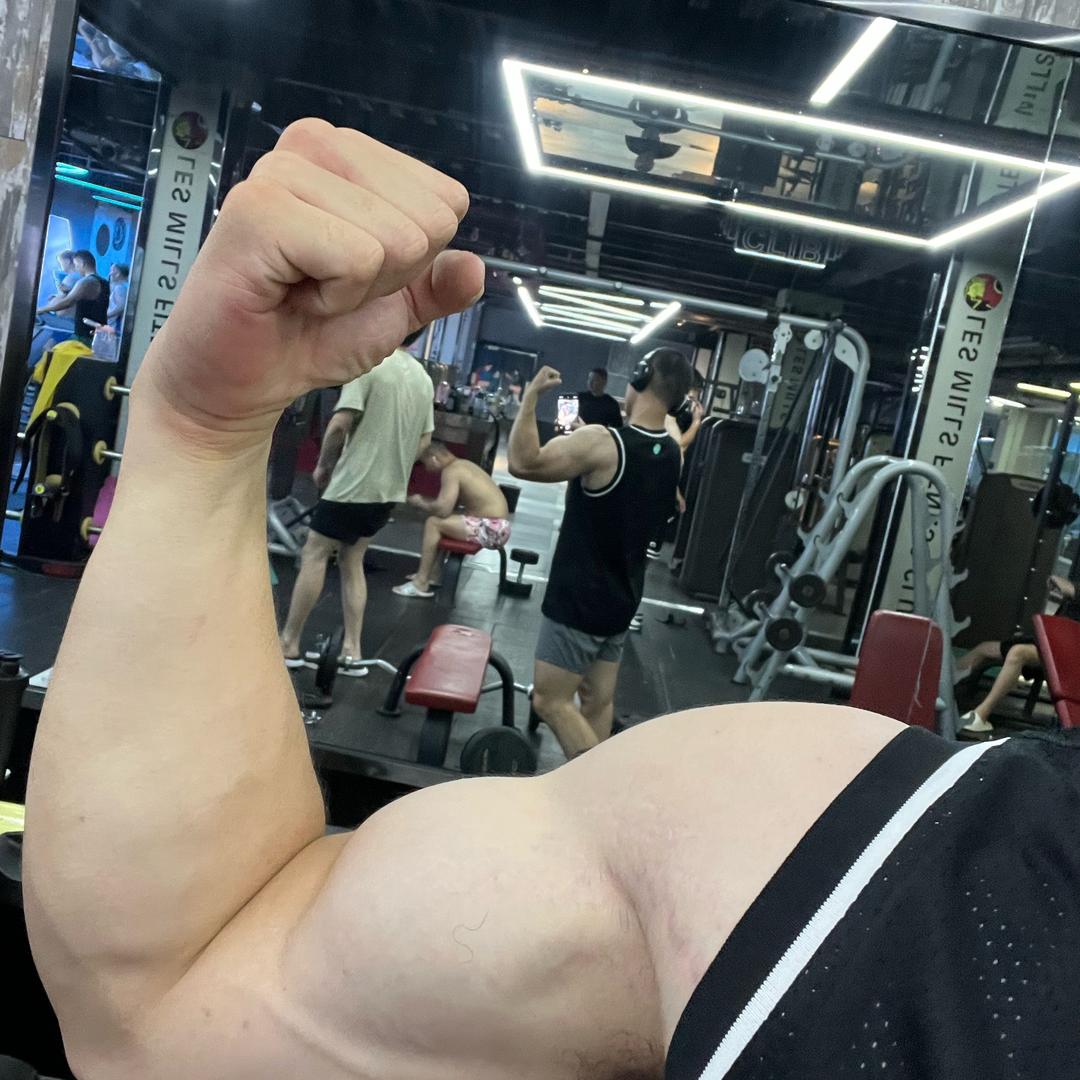 显献健身—奉贤南桥店