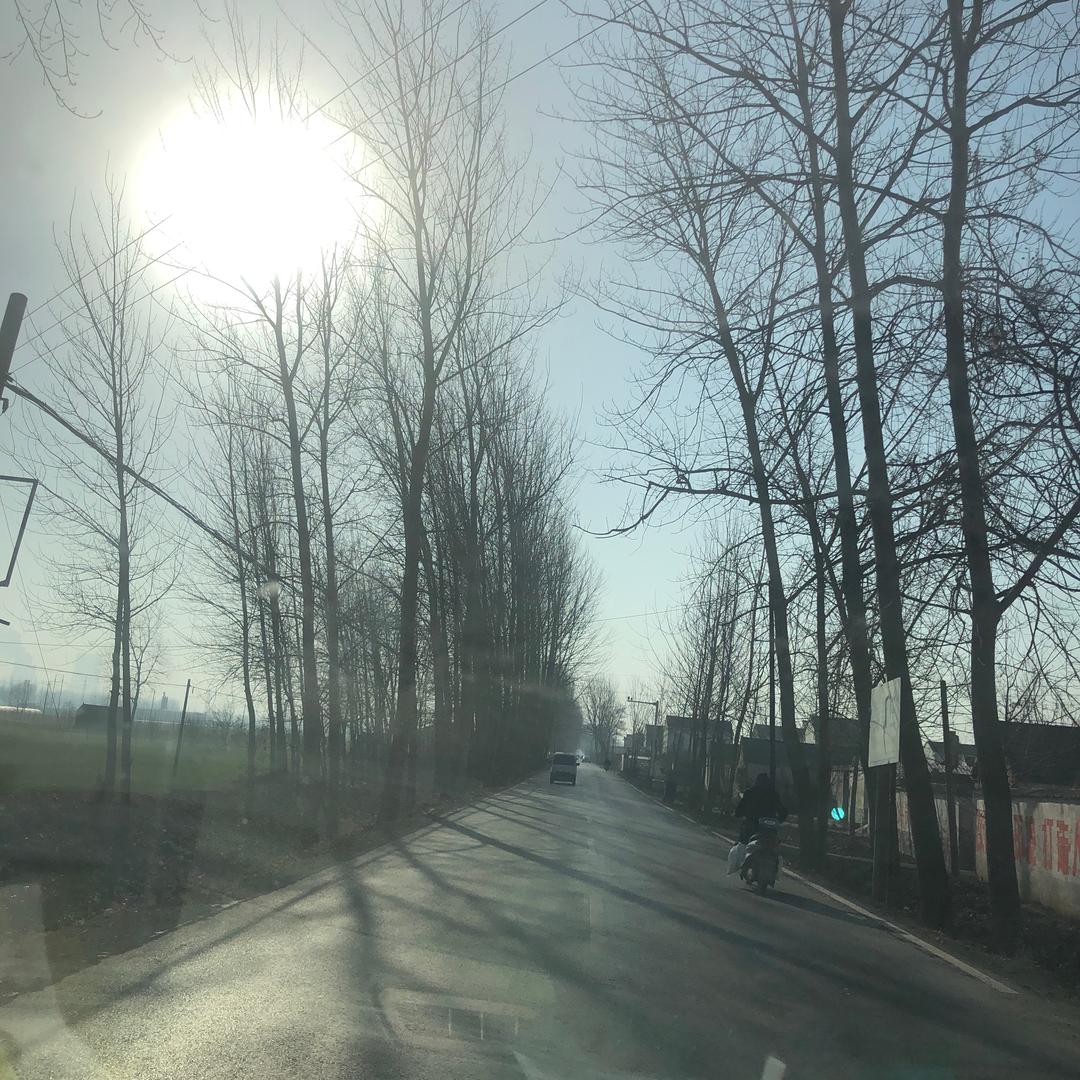 开车的（车卖了，没得开了）又买了，接着干