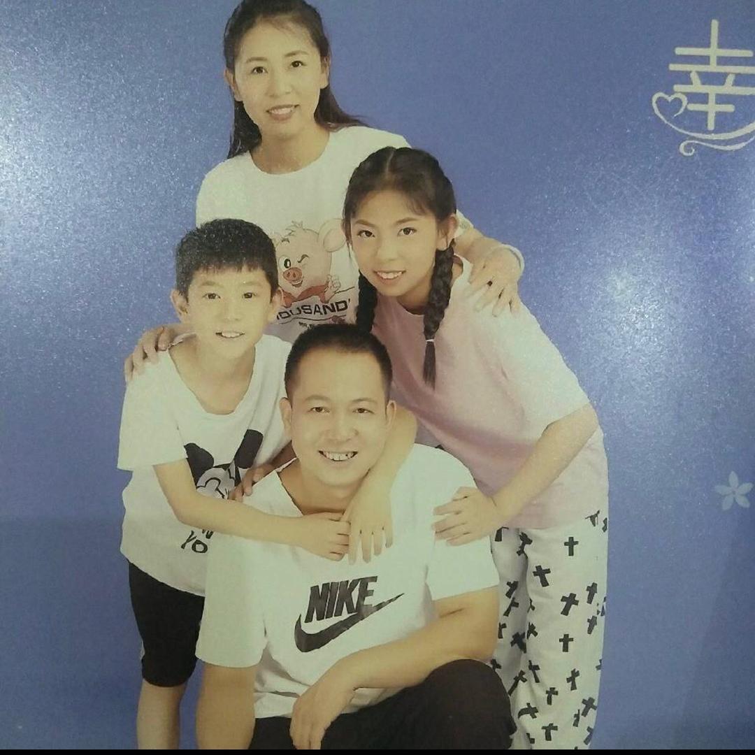 用户4535534503439