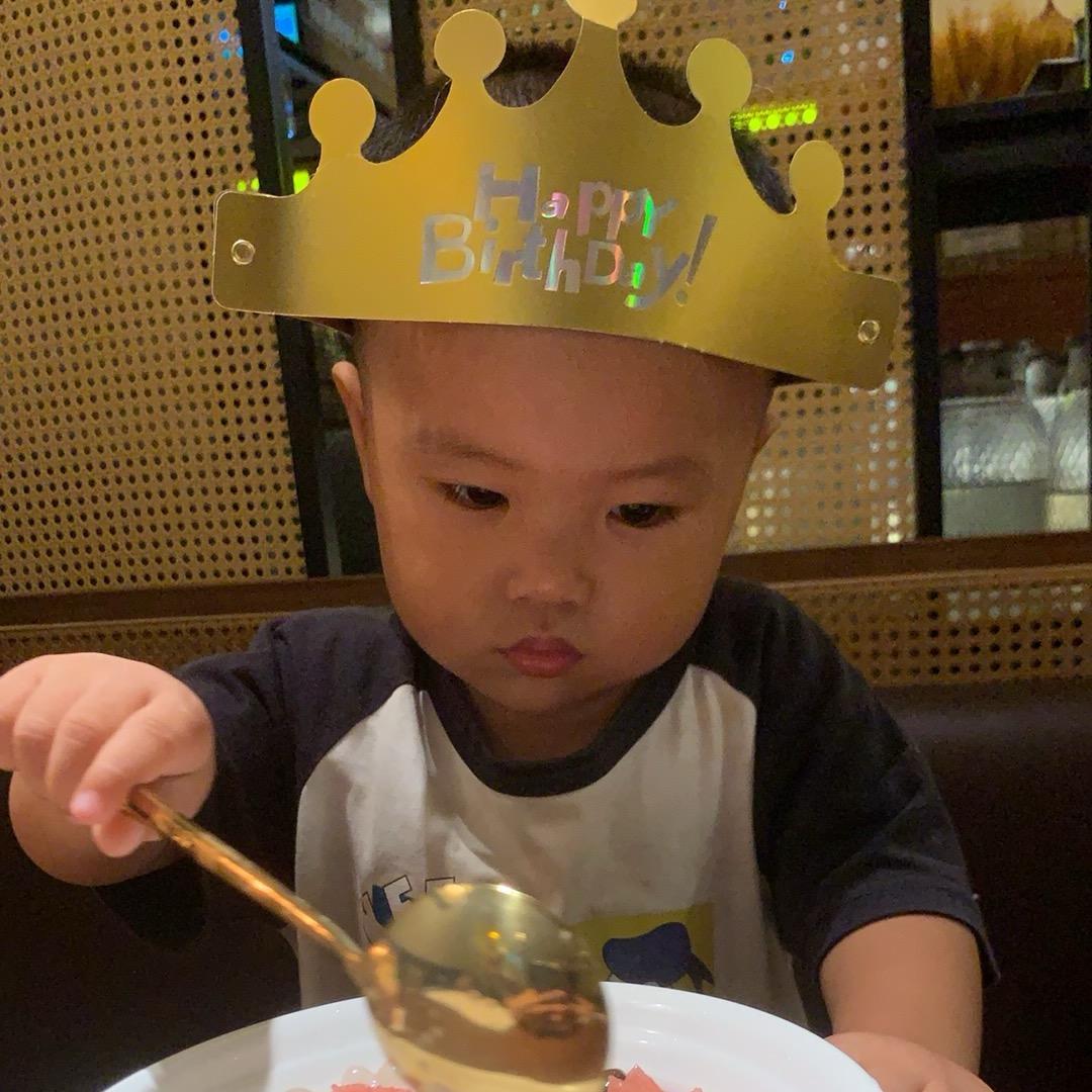 思思