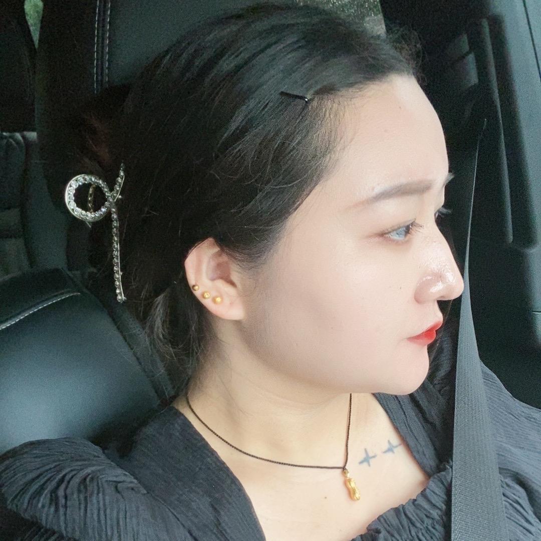 陈 陈.