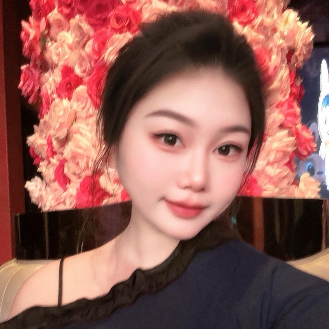 @爱吃麻辣烫🔆