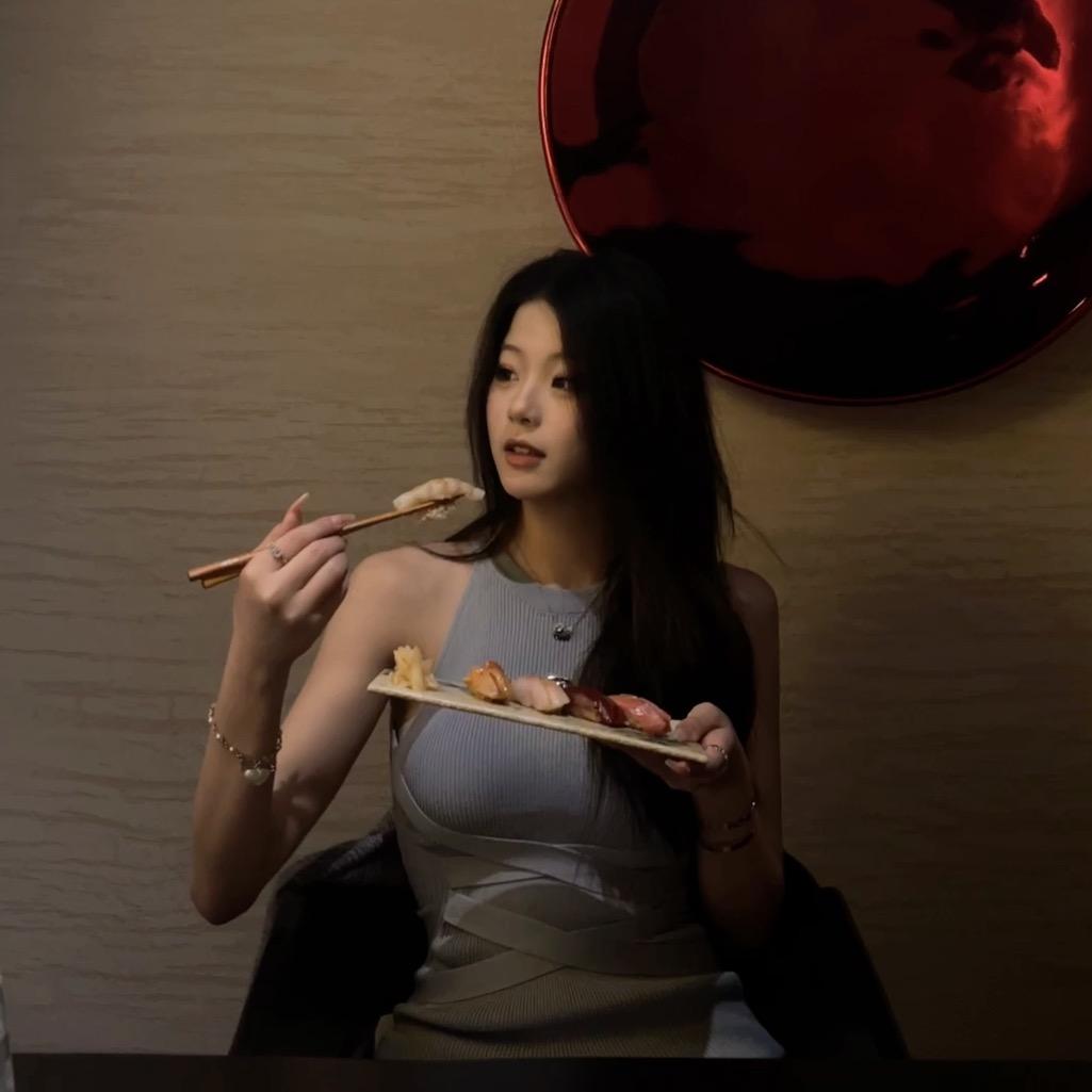 渐渐苗条的淑怡