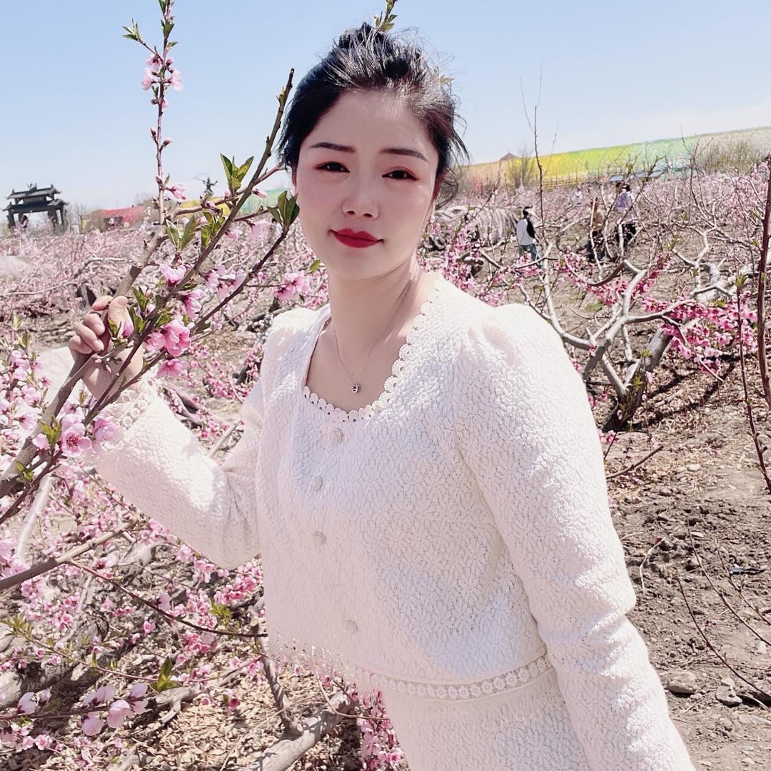 蕾蕾😊