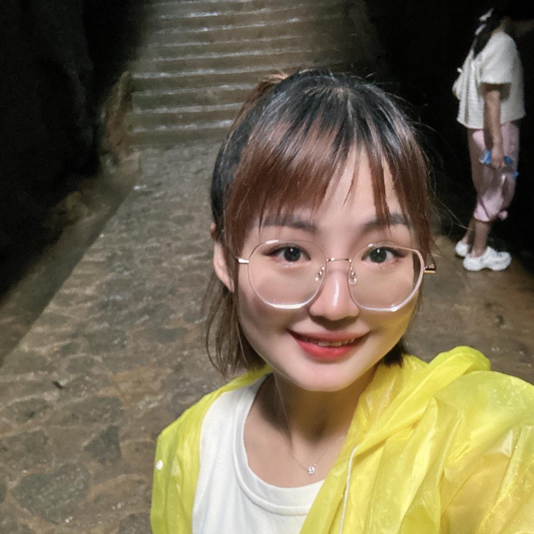 大竹修车小夫妻