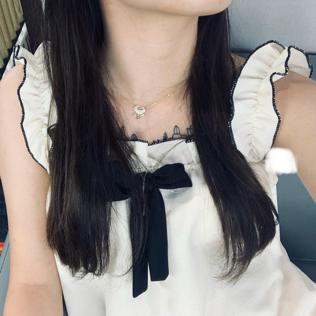 ￴ ￴ ￴ ￴ ￴ ￴￴ ￴￴