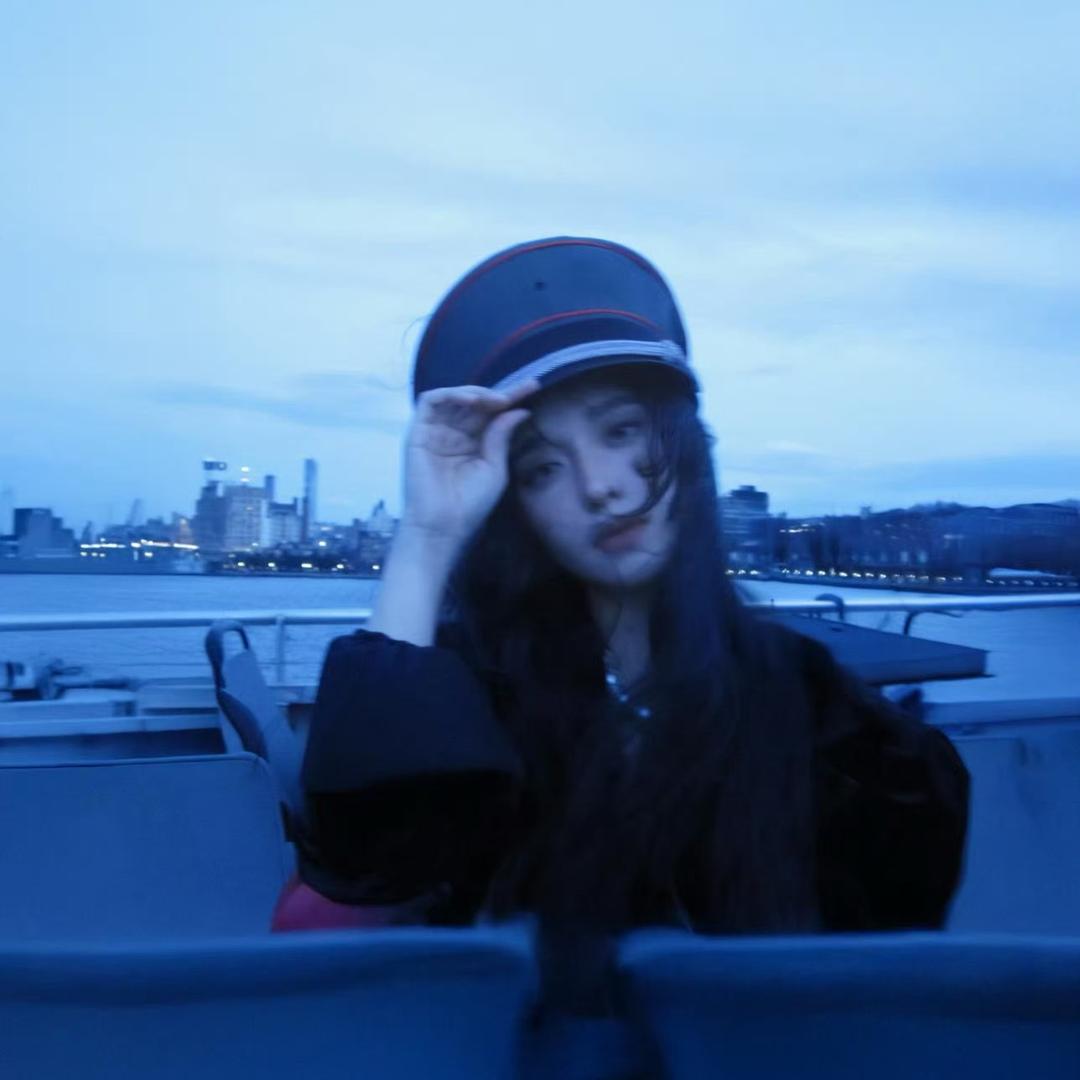 🐳