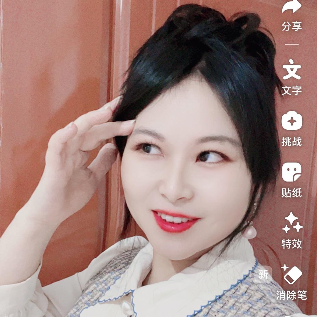 潼潼🍀一个人